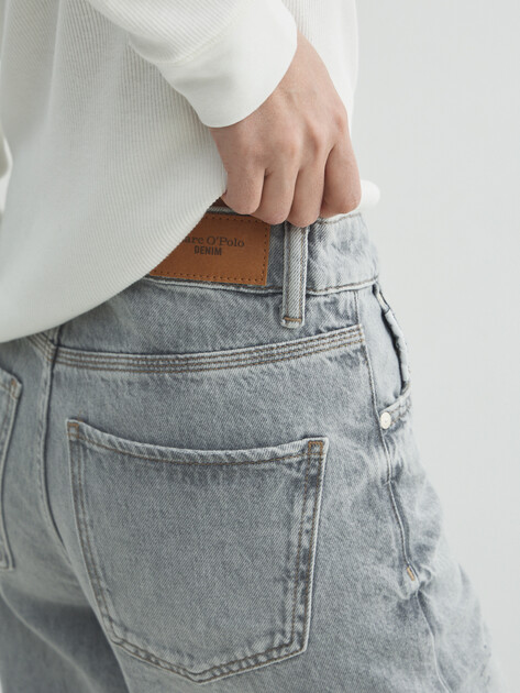 Женские прямые джинсы MARC O'POLO, Артикул 5000007380, светло-серый | 5049070. Ракурс 3 Женские прямые джинсы MARC O'POLO, Артикул 5000007380, светло-серый | 5049070. Ракурс 3