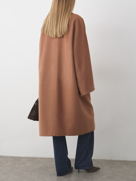 Женское пальто MAISON DAVID, Артикул JADE LONG_084_S, светло-коричневый | 5055976. Ракурс 4