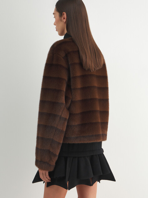 Женская шуба  LUMIQUE, Артикул LUM W25-030, шоколадный | 5057095. Ракурс 4