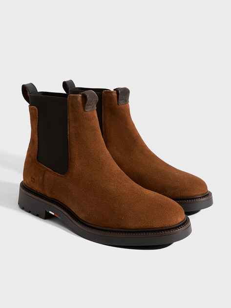 Мужские челси TOMMY HILFIGER Comfort Suede Chelsea Boots, Артикул FM0FM05592, светло-коричневый | 5063661. Ракурс 2 Мужские челси TOMMY HILFIGER Comfort Suede Chelsea Boots, Артикул FM0FM05592, светло-коричневый | 5063661. Ракурс 2