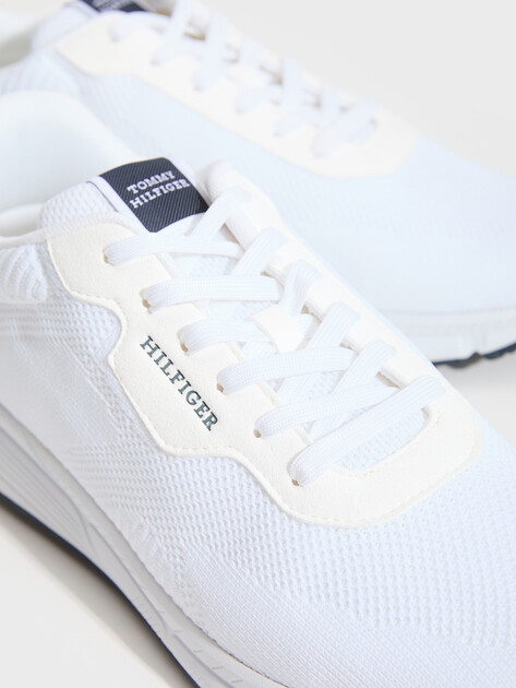 Мужские кроссовки TOMMY HILFIGER Lightweight Knit Trainers, Артикул FM0FM05423, белый | 5063701. Ракурс 3