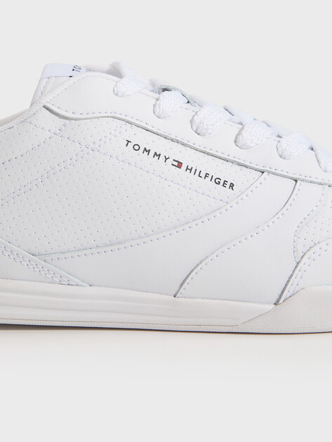 Мужские кеды TOMMY HILFIGER LOPRO CUP LEATHER, Артикул FM0FM05677, белый | 5063717. Ракурс 3 Мужские кеды TOMMY HILFIGER LOPRO CUP LEATHER, Артикул FM0FM05677, белый | 5063717. Ракурс 3