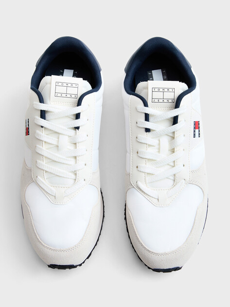 Мужские кроссовки TOMMY JEANS Mixed Texture Fine Cleat Trainers, Артикул EM0EM01649, белый | 5063893. Ракурс 4