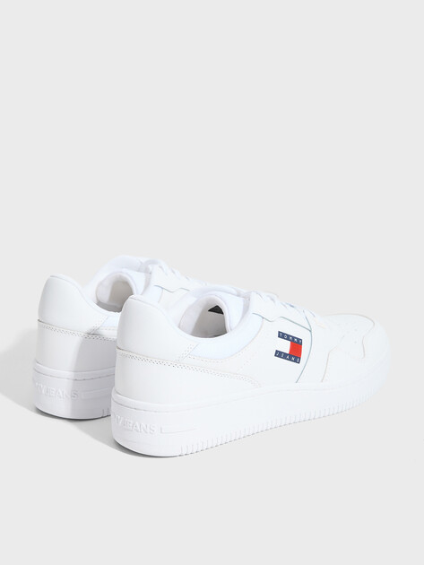 Мужские кеды TOMMY JEANS TJM RETRO BASKET ESSENTIAL, Артикул EM0EM01671, белый | 5063909. Ракурс 5