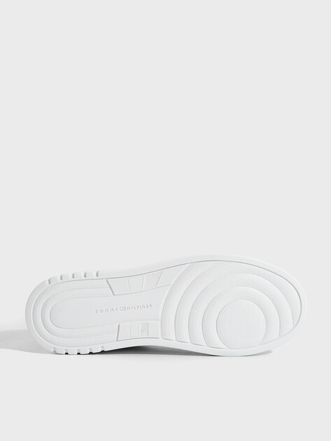 Женские кеды TOMMY HILFIGER TH SPORTY CUPSOLE TRAINERS, Артикул FW0FW09025, белый | 5063936. Ракурс 6