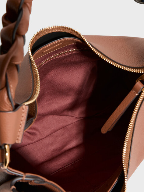 Женская сумка  COCCINELLE HANDBAG DOUBLE GRAINY LEATHER, Артикул E1 M50 13 02 01, коричневый | 5065069. Ракурс 4