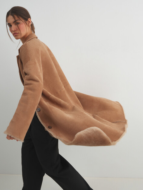 Женская дубленка MAISON DAVID, Артикул BIBI_DF, темно-бежевый | 5065868. Ракурс 5 Женская дубленка MAISON DAVID, Артикул BIBI_DF, темно-бежевый | 5065868. Ракурс 5