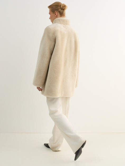 Женская шуба MAISON DAVID, Артикул FEFE_STR, серо-бежевый | 5068488. Ракурс 4 Женская шуба MAISON DAVID, Артикул FEFE_STR, серо-бежевый | 5068488. Ракурс 4