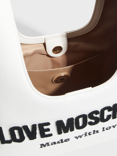 Женская сумка LOVE MOSCHINO SIGNATURE LOVE DENIM, Артикул JC4047PP SS26, белый | 5077350. Ракурс 4 Женская сумка LOVE MOSCHINO SIGNATURE LOVE DENIM, Артикул JC4047PP SS26, белый | 5077350. Ракурс 4