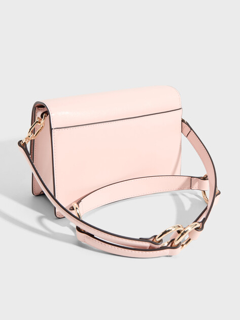 Женская сумка через плечо кросс-боди FURLA, Артикул FURLA 1927 MINI CROSSBODY 20, светло-розовый | 5079891. Ракурс 3