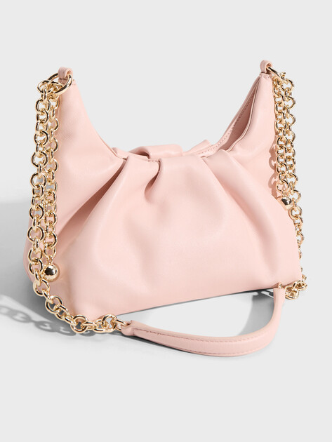 Женская сумка через плечо кросс-боди FURLA, Артикул FURLA DELIA MINI SHOULDER, светло-розовый | 5079913. Ракурс 3
