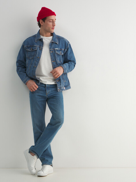 Мужская джинсовая куртка GUESS JEANS GJ MENS OVERSIZE TRUCKER JACKE, Артикул M4YN38D5DO2, голубой | 5089806. Ракурс 2