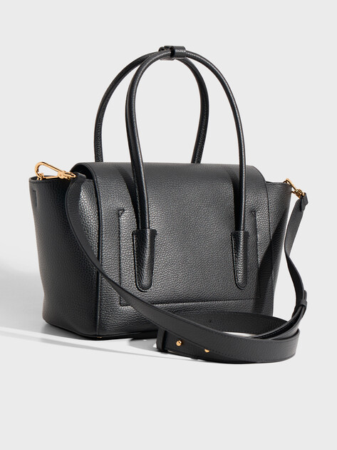 Женский тоут COCCINELLE HANDBAG GRAINED LEATHER, Артикул E1 T8A 18 02 01, черный | 5099599. Ракурс 3