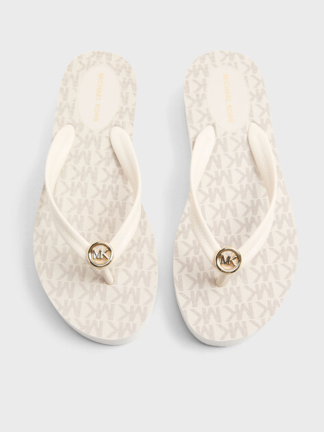 Женские вьетнамки MICHAEL KORS POSIE FLIP FLOP, Артикул 40S6PSFA2Q(K), светло-бежевый | 5117667. Ракурс 4 Женские вьетнамки MICHAEL KORS POSIE FLIP FLOP, Артикул 40S6PSFA2Q(K), светло-бежевый | 5117667. Ракурс 4