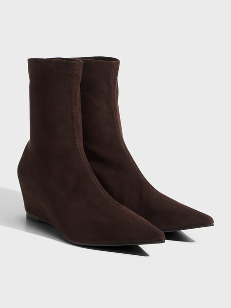 Женские ботильоны TENDANCE, Артикул BS932-01, шоколадный | 5143461. Ракурс 2