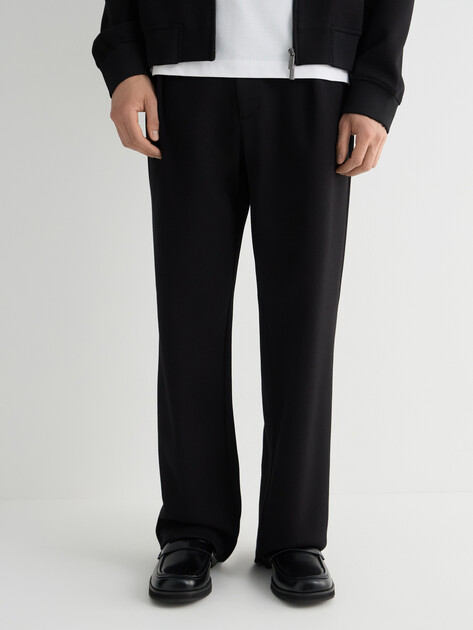 Мужские брюки GUESS STRAIGHT LEG LOGO PATCH PANTS, Артикул M6RB52KD271, черный | 5153477. Ракурс 2