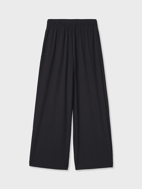 Женские широкие брюки  GUESS NAT PARACHUTE PANTS, Артикул V6RB21WL232, черный | 5156228. Ракурс 7
