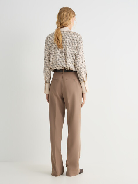 Женские прямые брюки GUESS NAUSICA WIDE LEG PANT, Артикул W6RB02WH9Y2, коричнево-бежевый | 5157189. Ракурс 4 Женские прямые брюки GUESS NAUSICA WIDE LEG PANT, Артикул W6RB02WH9Y2, коричнево-бежевый | 5157189. Ракурс 4