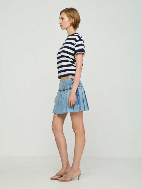 Юбка мини GUESS JEANS GJ PLEATED SKIRT, Артикул W6RD38D6552, голубой | 5183947. Ракурс 2