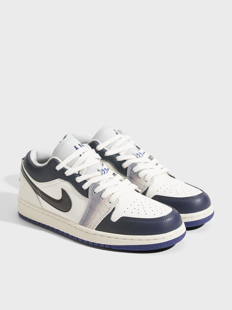 Женские кеды NIKE NIKE Air Jordan 1 Low Se, Артикул HF5759, белый | 5194845. Ракурс 2 Женские кеды NIKE NIKE Air Jordan 1 Low Se, Артикул HF5759, белый | 5194845. Ракурс 2