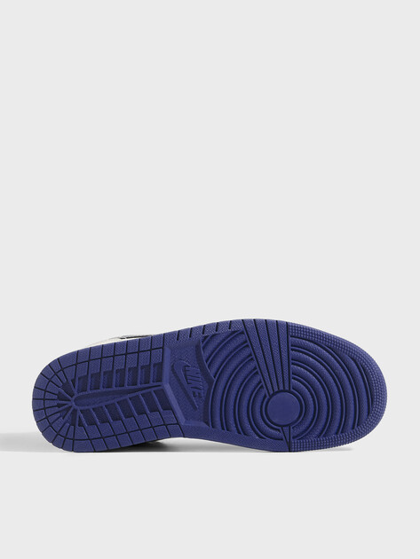 Женские кеды NIKE NIKE Air Jordan 1 Low Se, Артикул HF5759, белый | 5194845. Ракурс 6 Женские кеды NIKE NIKE Air Jordan 1 Low Se, Артикул HF5759, белый | 5194845. Ракурс 6