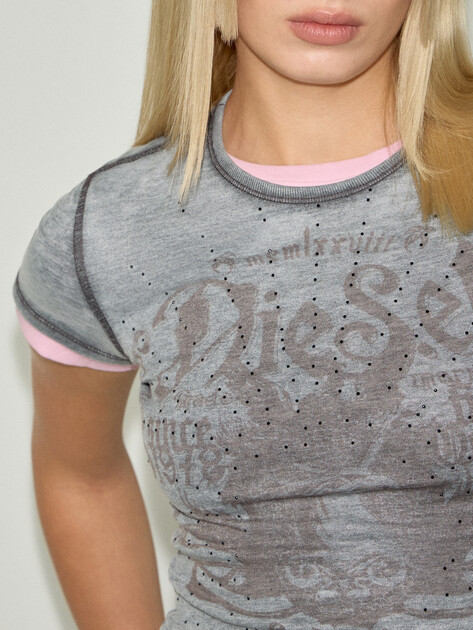 Женская футболка DIESEL T-UNCUTIES-LONG-AA3, Артикул A23329, серый | 5208838. Ракурс 4 Женская футболка DIESEL T-UNCUTIES-LONG-AA3, Артикул A23329, серый | 5208838. Ракурс 4