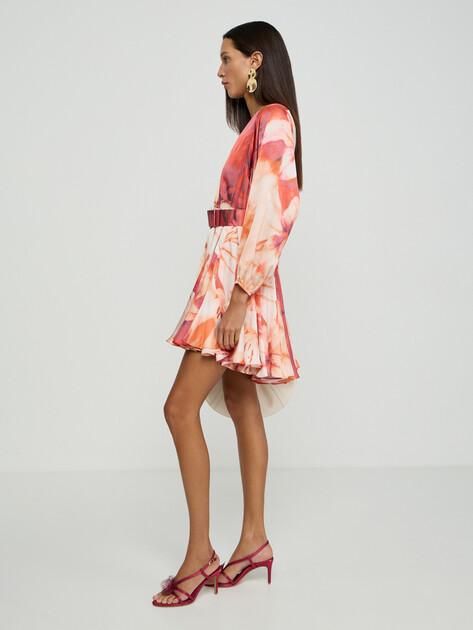Женское платье MARCIANO BY GUESS ESTELA SURPLICE PRINTED DRESS, Артикул G6GK58W2214, коралловый | 5209699. Ракурс 2