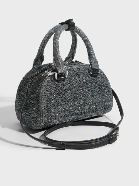 Женская сумка DIESEL 1DR DOME CROSSBODY, Артикул X10369, серебряный | 5212717. Ракурс 3 Женская сумка DIESEL 1DR DOME CROSSBODY, Артикул X10369, серебряный | 5212717. Ракурс 3