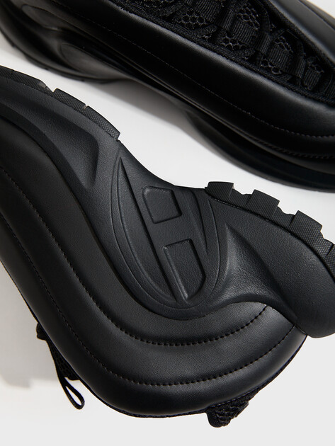 Кроссовки DIESEL RUNNER X, Артикул Y03440, черный | 5237440. Ракурс 3 Кроссовки DIESEL RUNNER X, Артикул Y03440, черный | 5237440. Ракурс 3