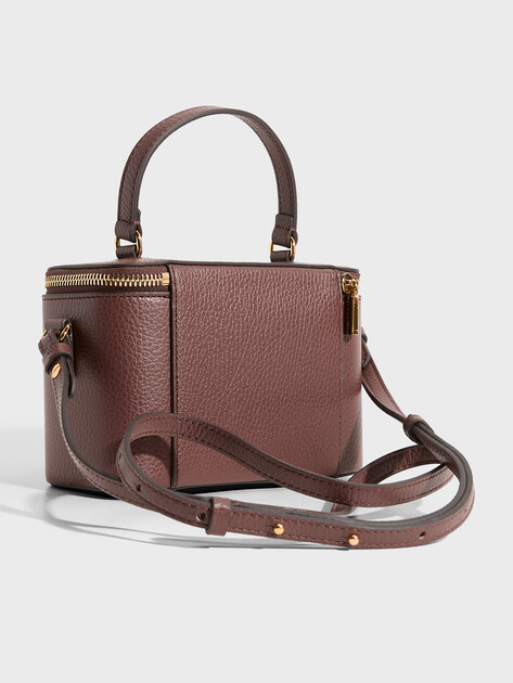 Женская сумка  COCCINELLE MINI BAG GRAINED LEATHER, Артикул E5 TFK 55 01 01, каштановый | 5238694. Ракурс 3