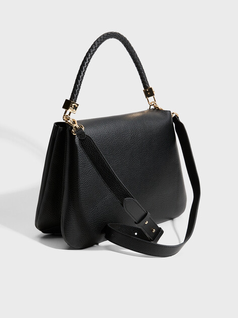 Женская сумка  COCCINELLE HANDBAG GRAINED LEATHER, Артикул E1 VCK 18 01 01, черный | 5243020. Ракурс 3