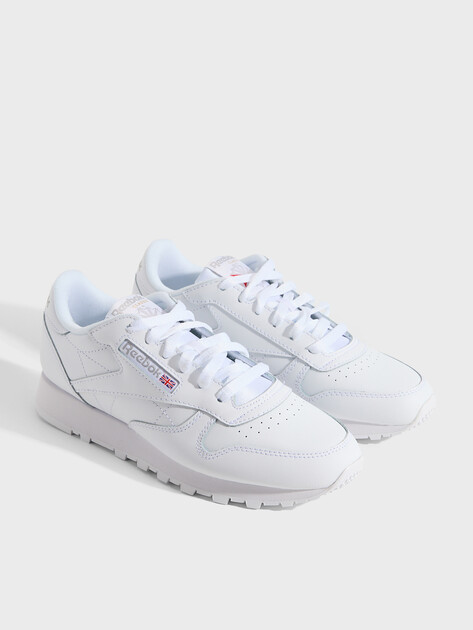Женские кроссовки REEBOK CLASSIC LEATHER, Артикул CLASSIC LEATHER, белый | 5243731. Ракурс 2