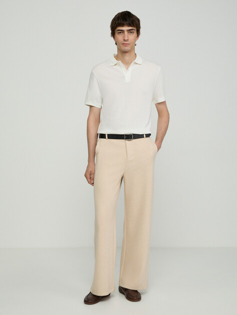 Мужское поло GUESS SS LUXE JACQAURD POLO, Артикул M6GP15K3083, белый | 5256200. Ракурс 2 Мужское поло GUESS SS LUXE JACQAURD POLO, Артикул M6GP15K3083, белый | 5256200. Ракурс 2