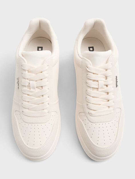 Женские кеды DKNY AUTUMN - LACE UP SNEAKER, Артикул K3680520(K), светло-бежевый | 5263261. Ракурс 4