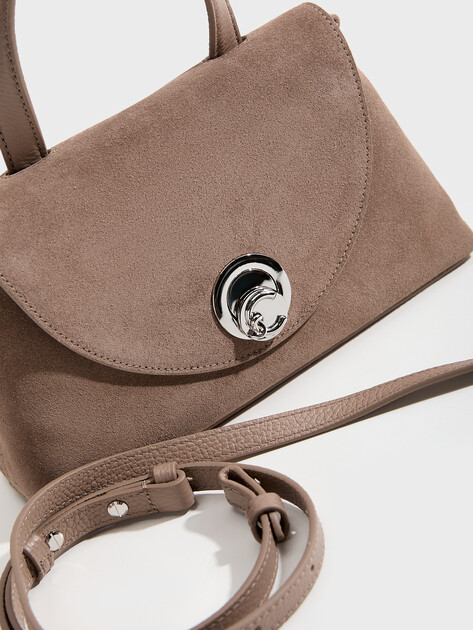 Женская сумка COCCINELLE HANDBAG SUEDE LEATHER, Артикул E1 TOC 18 02 01, бежевато-серый | 5284933. Ракурс 2 Женская сумка COCCINELLE HANDBAG SUEDE LEATHER, Артикул E1 TOC 18 02 01, бежевато-серый | 5284933. Ракурс 2