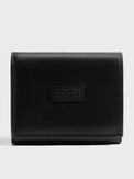 MM6 MAISON MARGIELA SA6UI0030 черный