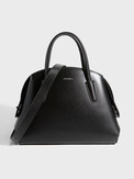 COCCINELLE E1 U7K 18 02 02 черный