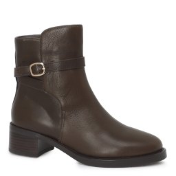 Leela grand moto boot top