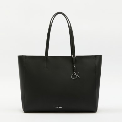 Calvin klein sided shopper store