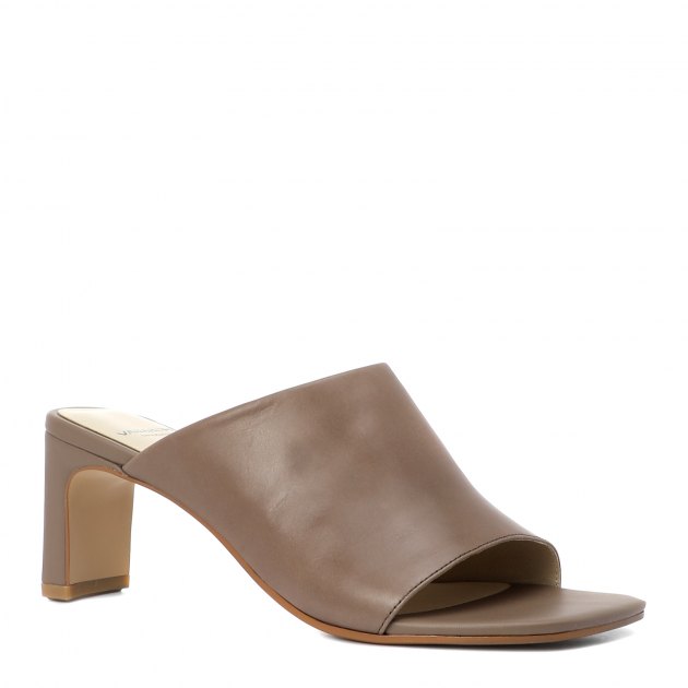 Vagabond mules clearance