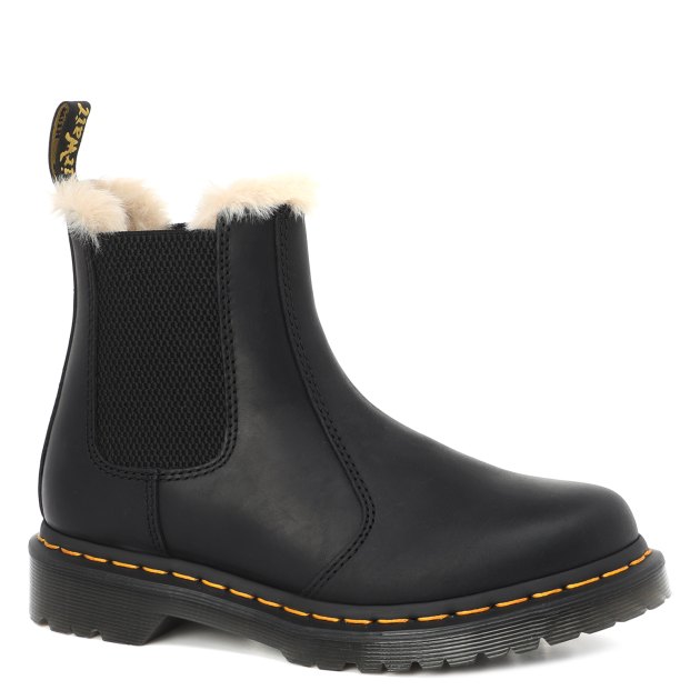Black wyoming dr martens store
