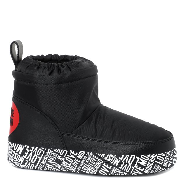 Moschino space boots shop