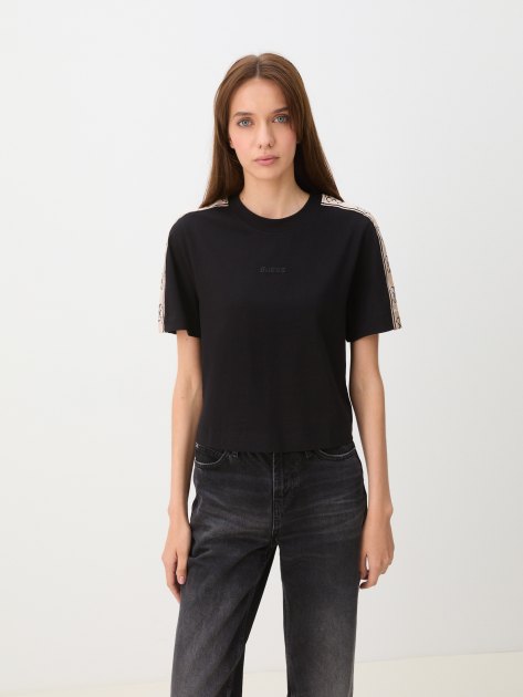 Женская футболка GUESS BRITNEY CROP TEE, Артикул V3RI08I3Z14, черный | 3828399. Ракурс 1