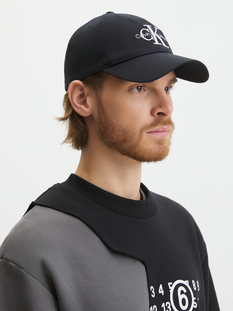 Monogram calvin klein discount