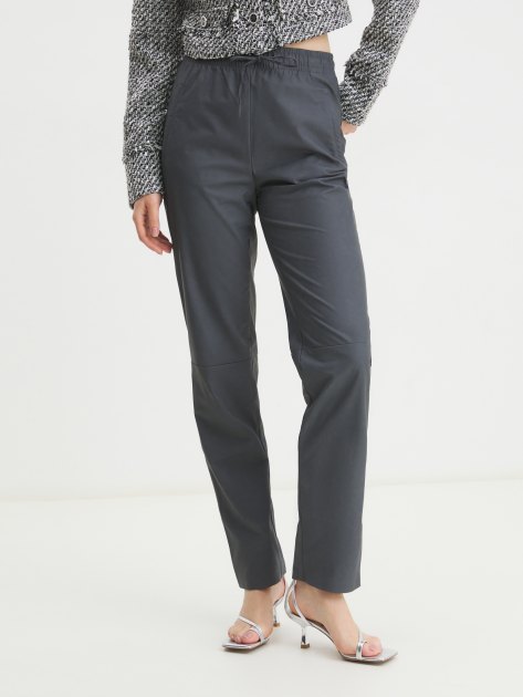 Женские прямые брюки  CALZETTI NICOLE, Артикул NICOLE, графитовый | 4000143. Ракурс 1