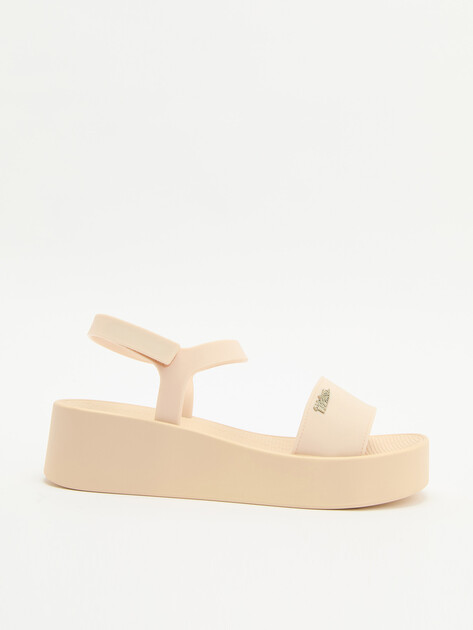 Женские ароматизированные сандалии MELISSA MELISSA SUN LAGUNA PLATFORM AD, Артикул 35755, молочно-белый | 4008461. Ракурс 1