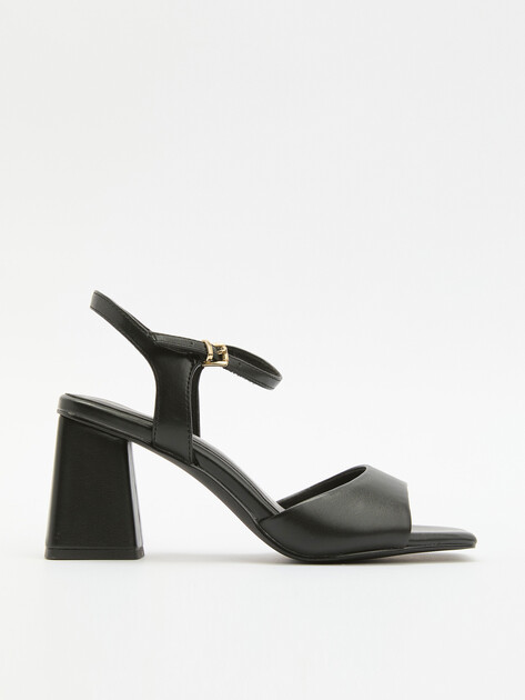 Босоножки MARCO TOZZI NAVI, Артикул 2-2-28321-42, черный | 4009201. Ракурс 1