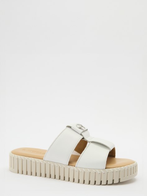 Женские шлепанцы TAMARIS LAUREA, Артикул 1-1-27233-42, белый | 4021952. Ракурс 1
