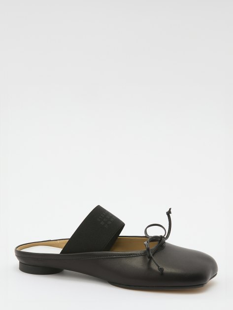 Женские шлепанцы MM6 MAISON MARGIELA, Артикул S66WX0062, черный | 4026160. Ракурс 1 Женские шлепанцы MM6 MAISON MARGIELA, Артикул S66WX0062, черный | 4026160. Ракурс 1