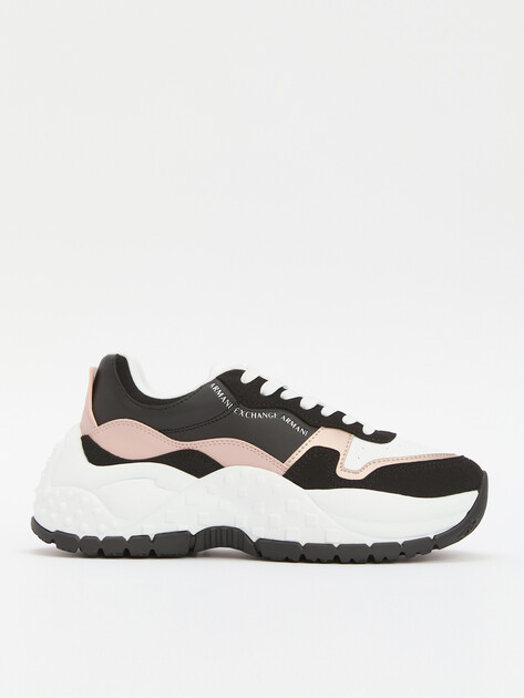 Женские кроссовки ARMANI EXCHANGE VEDDER, Артикул XDX152, черный | 4079290. Ракурс 1